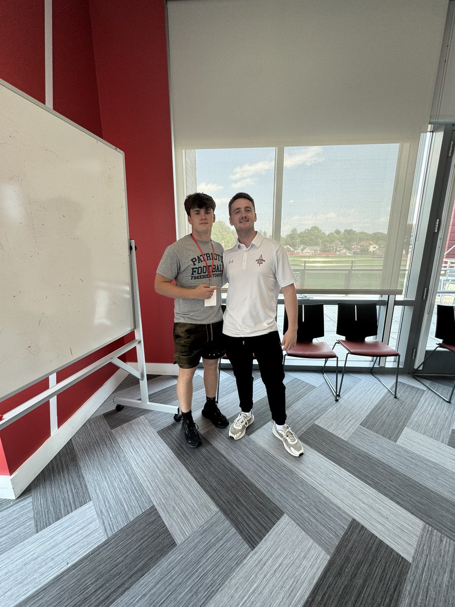 rattiner_jake's tweet image. After a call with @Coach_PGraham , I am Blessed to say I have received my first official offer from @DCRedDevilFB
@FTHSfootball