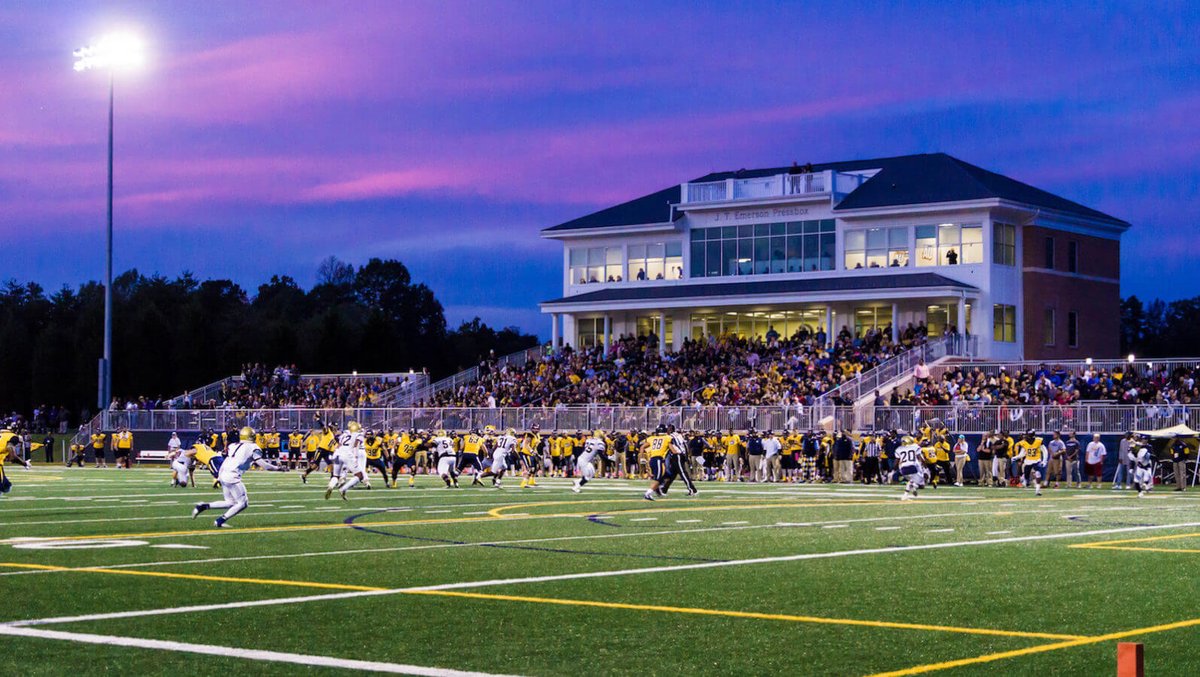 District2pod's tweet image. We're getting close to football season! And while we wait, we want to highlight a few stadiums throughout the state (Excluding D1) that you should check out this fall!
The first stadium we are going to highlight, is right here at home in Danville, @AverettU1859
The real ones…