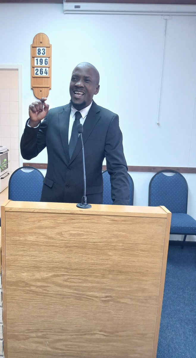 BenMatsaNW's tweet photo. Follow the teaching of Jesus Christ, not umfundisi, cause if umfundisi ends up in the wrong place, you are all in trouble.🤞 https://t.co/xDU0vAPftK