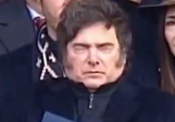 ¿Es por algo que está saliendo o entrando?
Leo opiniones...