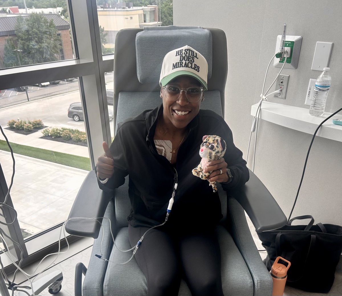 Today I had a special visitor—my dearest friend from college, Kayln, came to sit with me during treatment.  I’m forever grateful she was able to spend the day with me. If you're still interested in getting a shirt to support my journey click the link below
herseystrong.itemorder.com/shop/home/