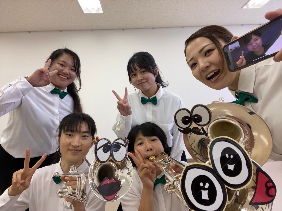 【企画動画第8弾💚】

NHK『おかあさんといっしょ』のあの名曲、

♪ぼよよん行進曲

をGrantらしくMV風で撮影してみました✨

聴くと元気が出るこの曲、皆さまにもぜひたくさん聴いていただきたいです🎧パワーをお届けします！！

youtu.be/ykFG-ghAEd8?si…

#岐阜マーチング
#緑の蟻