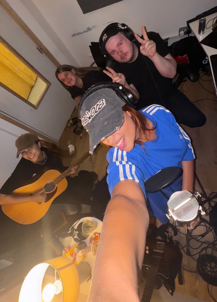 marielacele's tweet image. 📍London, England (cooking temazos)