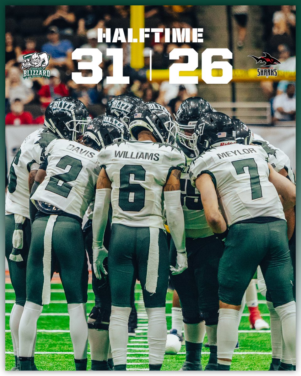 gbblizzard's tweet image. Halftime. 

One more half of regular season football
#GoBlizz