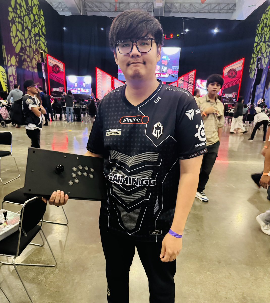 Top 32 for sf6 and fatal fury pools start now for me! Let’s go smash factor