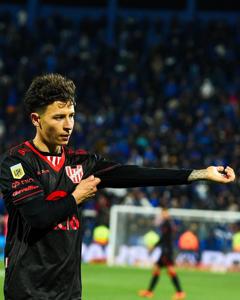 La figura del partido según la TV. Como puede ser? si acá varios lo putean de arriba hacia abajo. 

👏🏻 Partidazo del Gato Lodico.