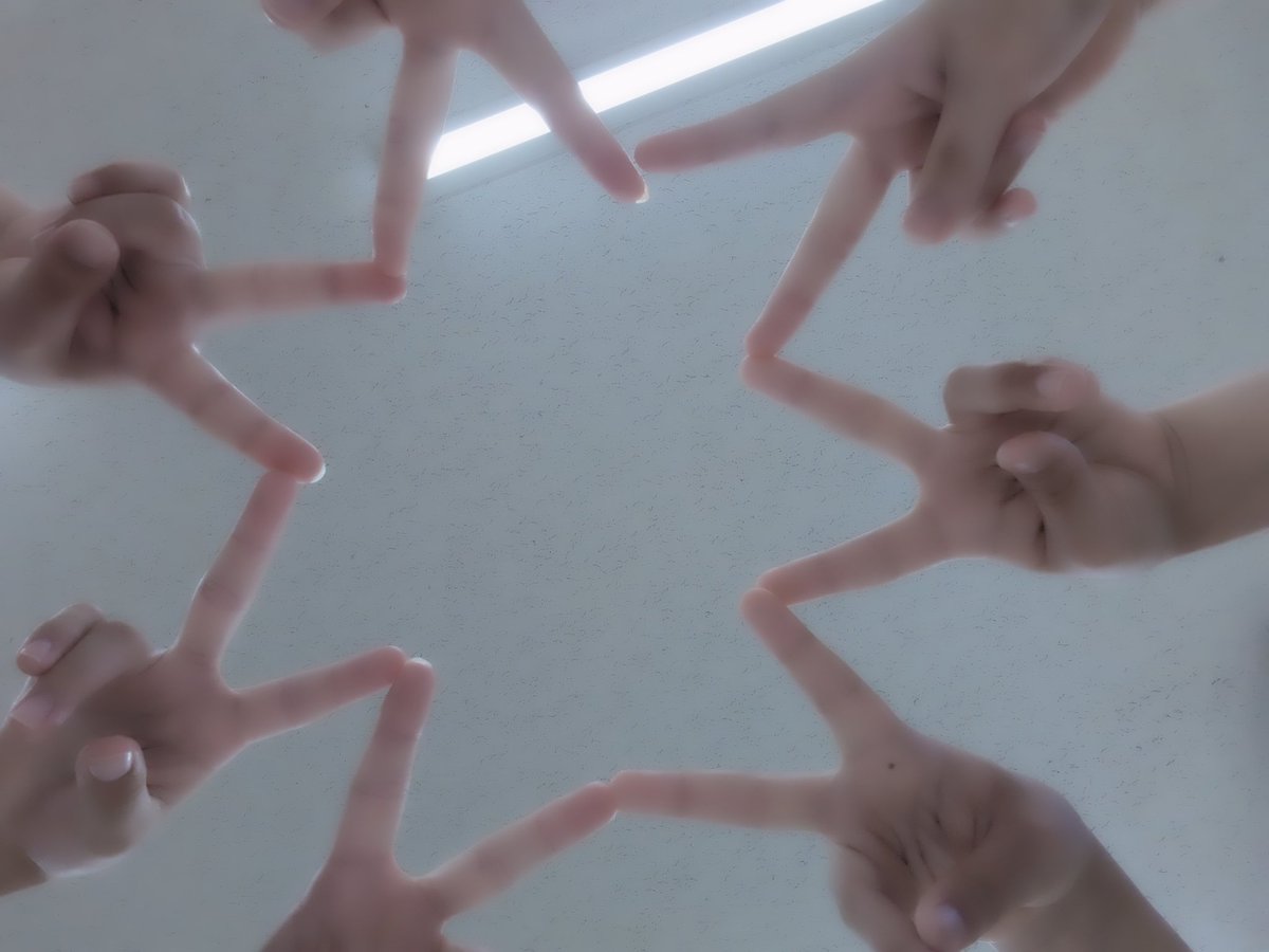 #自分が気に入ってる写真を１枚選んで無言で貼る