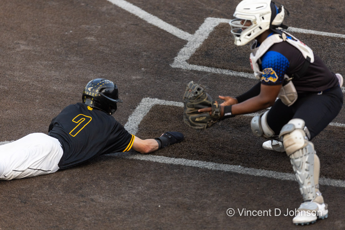 VincentDJohnson's tweet image. Photo gallery alert
Super-sectional #baseball photos from #StLaurence vs. #Simeon are final up.
@stlbaseball1
visualpreservationist.com/photo-gallery-…