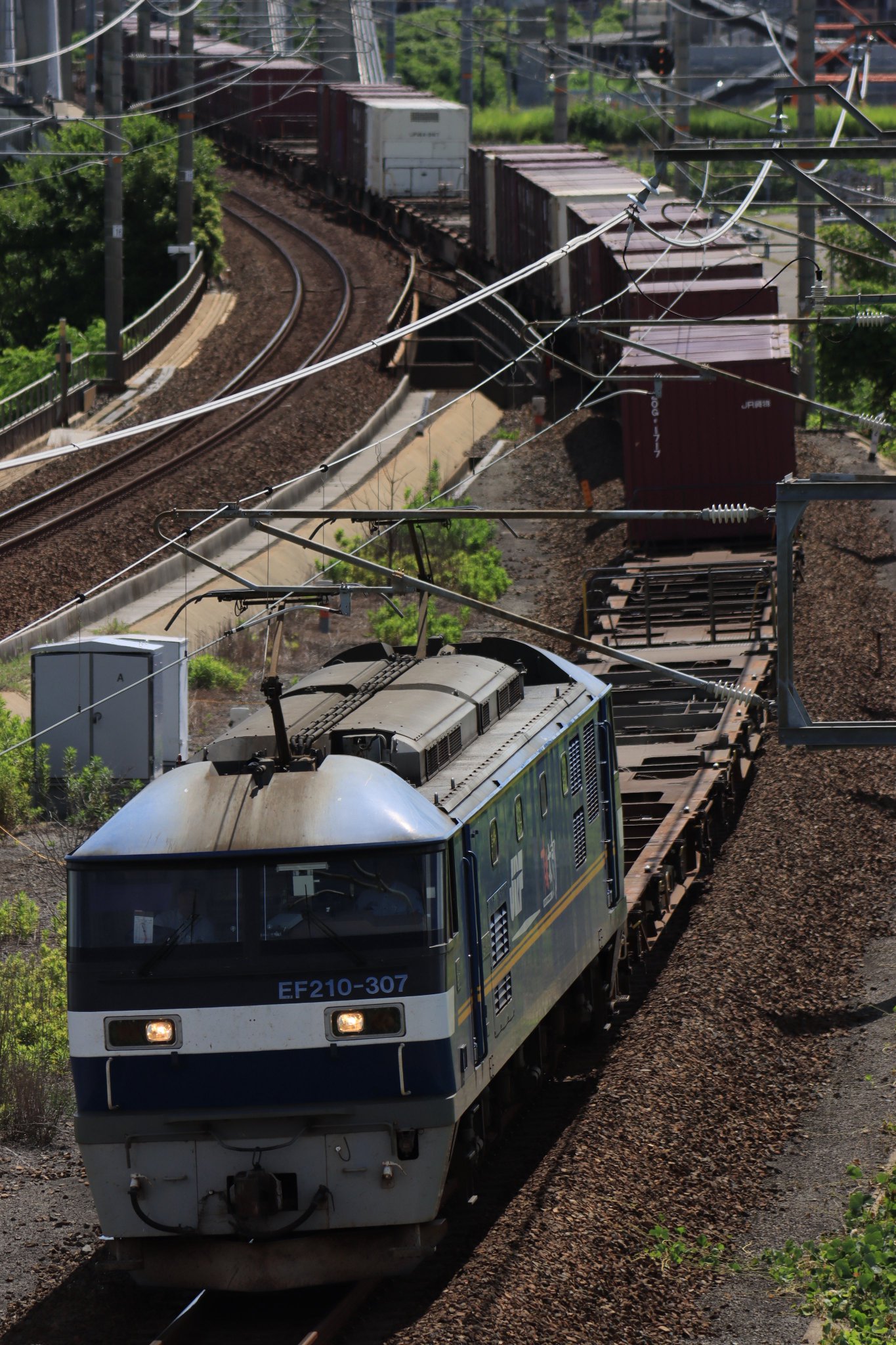 EF210とコキ107 EF210-107[吹]