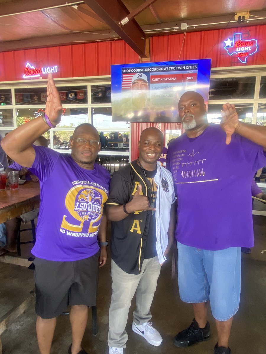 CoachJohnASmith's tweet image. Raised scholarship money for disadvantaged school students. Party with a purpose. Thank you JESUS for the ability and heart to help our youth. @NPHCHQ