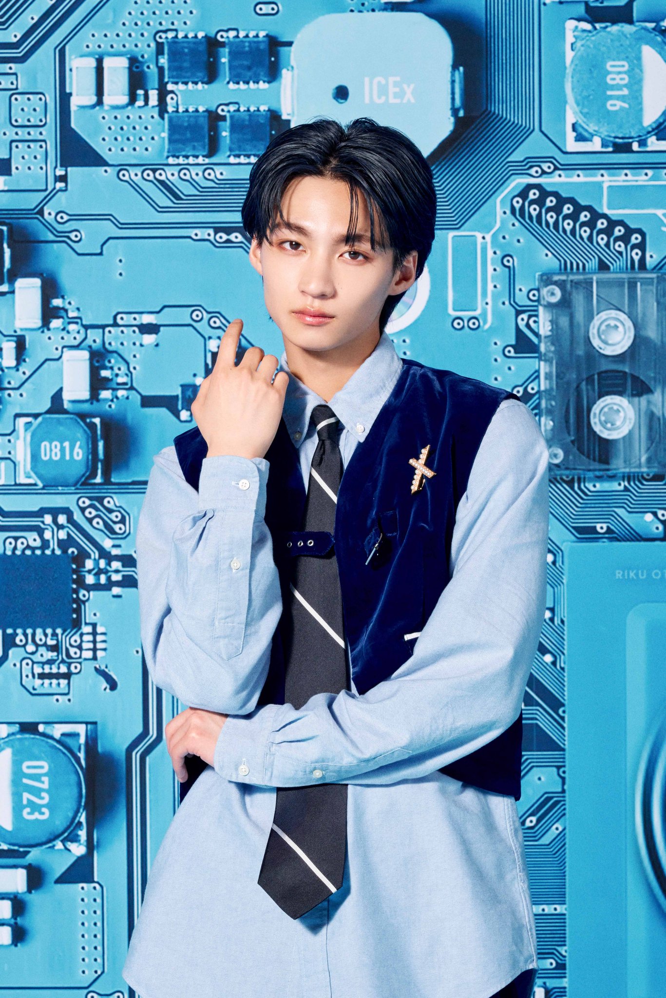 ICEx 志賀李玖 サイン入り チェキ ICEx 志賀李玖 サイン入り チェキ - メルカリ