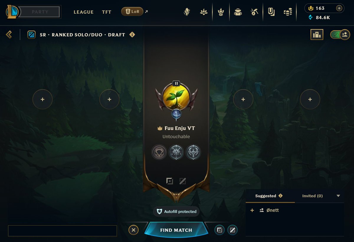 Anyone wanna carry my iron 2 self out? I'm trying to procrastinate LOL... I'll be on for the next 4 hours as of this post sent. Let me know c: