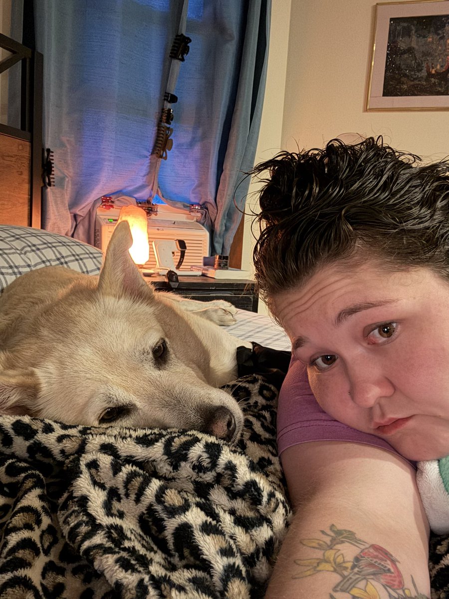 Alwaysmiranda's tweet image. Kirby and I are sick of the rain here...