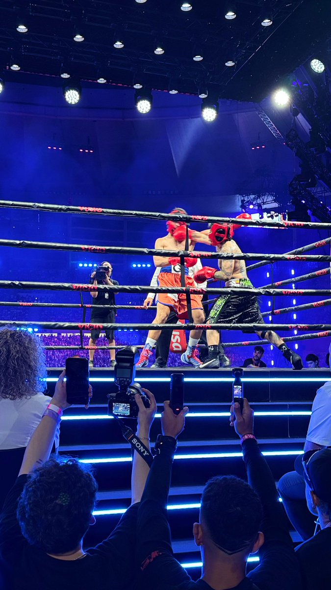 bigligas's tweet image. Un lindo derechazo 🥊 🥺