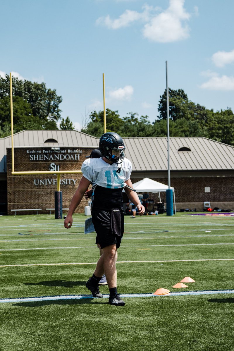 757_Carson's tweet image. Almost that time! #warhill @undefeatedqbt 
@coachj_rhodes @LionscoachPrice