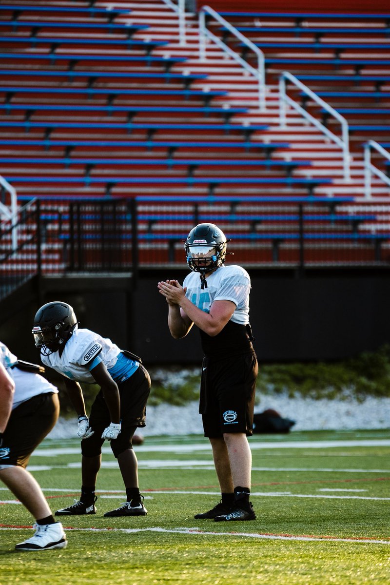 757_Carson's tweet image. Almost that time! #warhill @undefeatedqbt 
@coachj_rhodes @LionscoachPrice