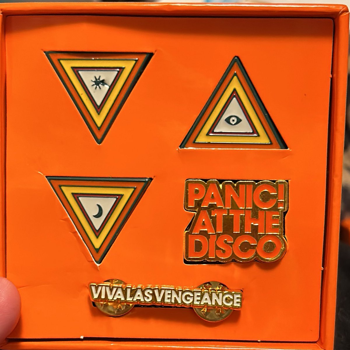DigestivoGraham's tweet image. I never realized they said panic at the disco on the lid…. So happy to finally own these!!!! They’re smaller than I thought they’d be