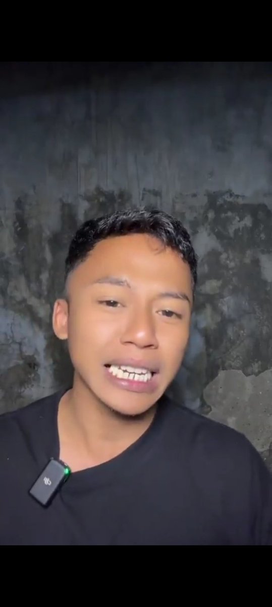 Hi <a href="/grok/">Grok</a> siapa orang ini?
Atau bisa bantu jawab <a href="/AskPerplexity/">Ask Perplexity</a> ?