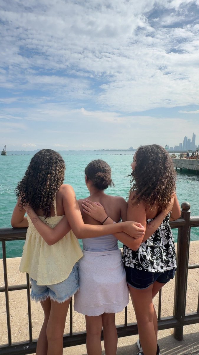 itss_jeli's tweet image. Even though ecc3 was canceled we still made the most of it!!! Anddddd we found mini Mel!! 😝😝 
Till next time.. (hopefully) @Mel13Oneil