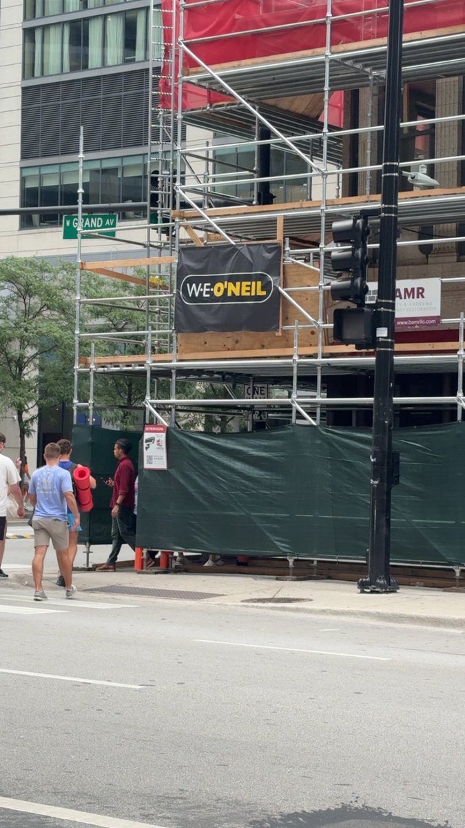 itss_jeli's tweet image. Even though ecc3 was canceled we still made the most of it!!! Anddddd we found mini Mel!! 😝😝 
Till next time.. (hopefully) @Mel13Oneil