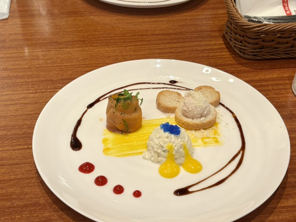 PIT198612's tweet image. かわいすぎ