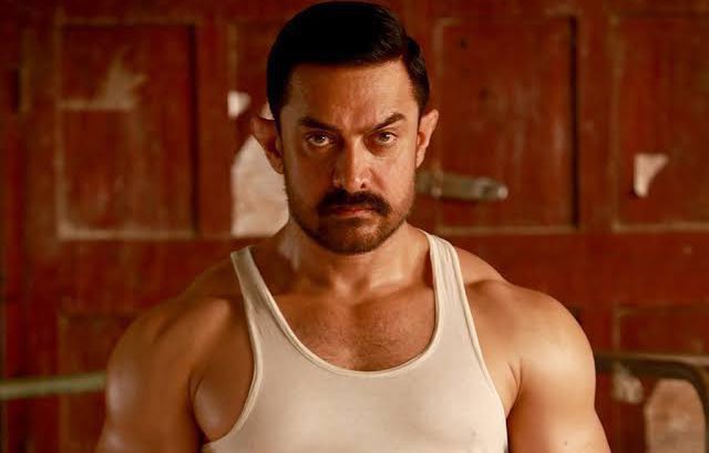 Bolly_BoxOffice's tweet image. Founder of the ₹100 Cr, ₹150 Cr, ₹200 Cr, ₹250 Cr, ₹300 Cr & ₹350 Cr Hindi nett clubs!
All Hail the Brand #AamirKhan 🫡 🔥