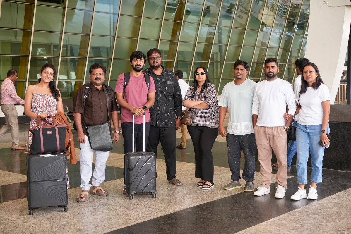 Chrissuccess's tweet image. Team #Housmates at Coimbatore.
Promotional Tour Begins, Film releasing on Aug 1st.