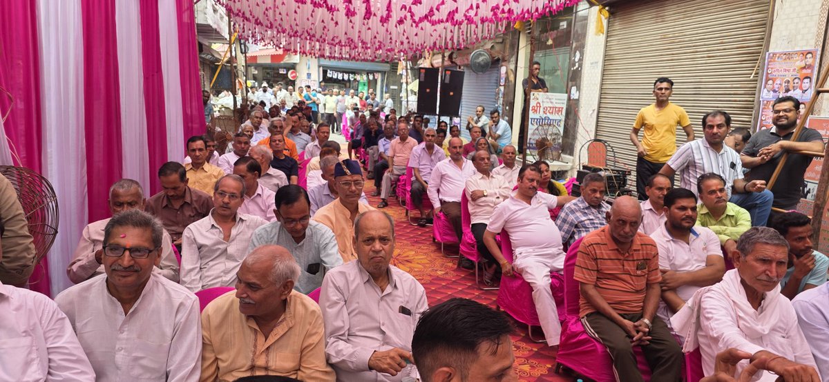 Kapil Mishra (@kapilmishra_ind) on Twitter photo विधानसभा करावल नगर में स्थानीय जनता के साथ प्रधानमंत्री श्री <a href="/narendramodi/">Narendra Modi</a> जी की #MannKiBaat Live सुनी जा रही है विधानसभा करावल नगर में स्थानीय जनता के साथ प्रधानमंत्री श्री <a href="/narendramodi/">Narendra Modi</a> जी की #MannKiBaat Live सुनी जा रही है