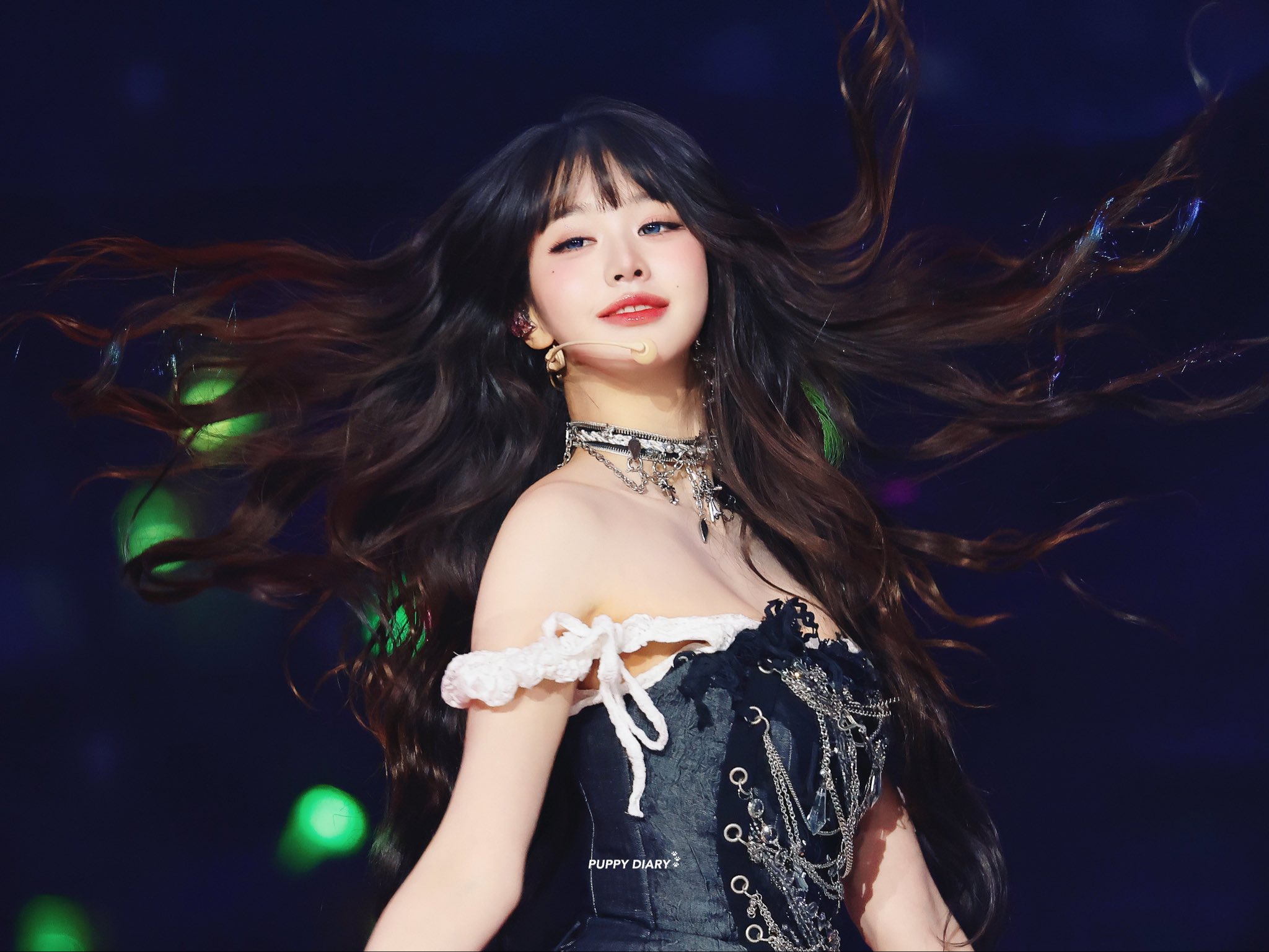 Gw11B_hbEAA9lyp?format=jpg&name=large