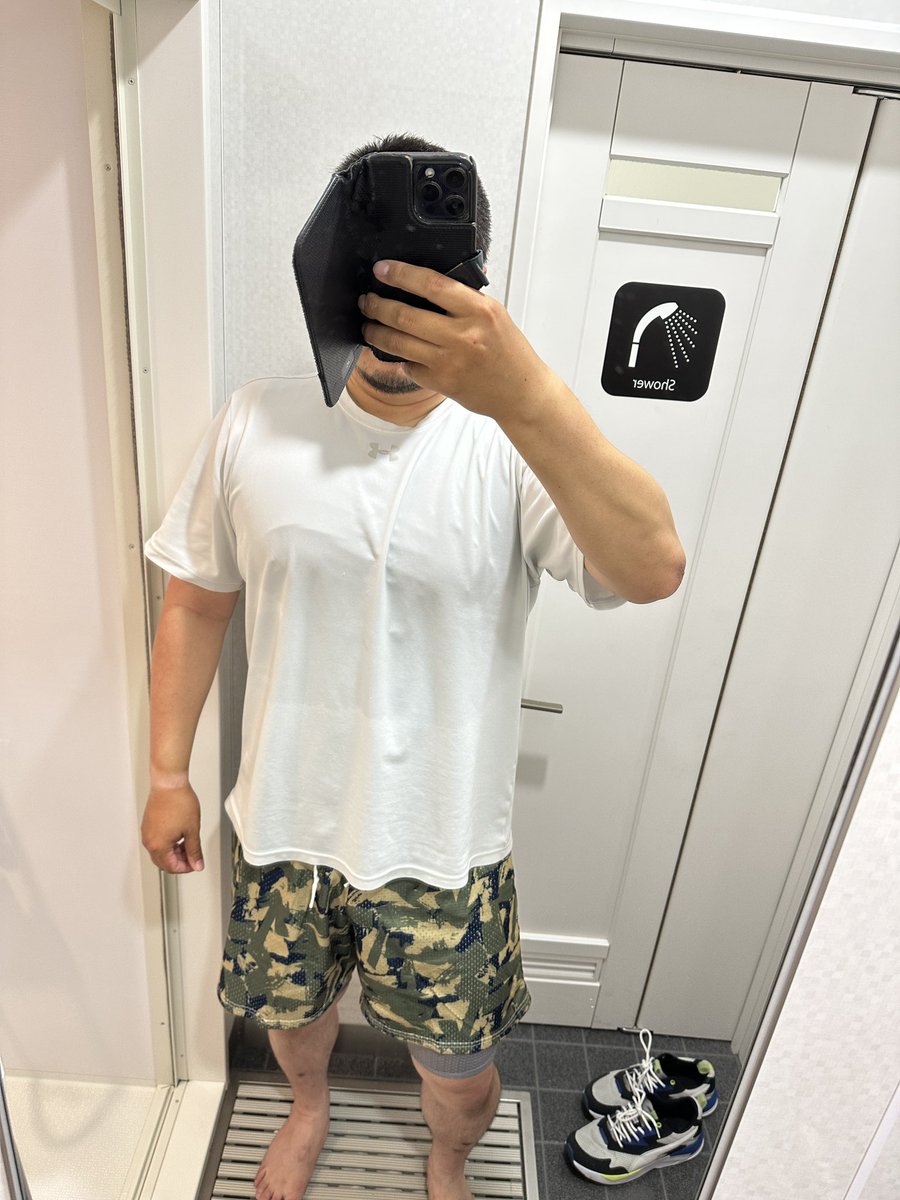 ryu_drago_ff14's tweet image. こんな短い短パン履いたの中学校以来なんだけどこれ捕まらないよね?🦁💦
いやまあもっと短い人いるし全然平気なんだろうけど落ち着かない…でもめちゃくちゃ動きやすい