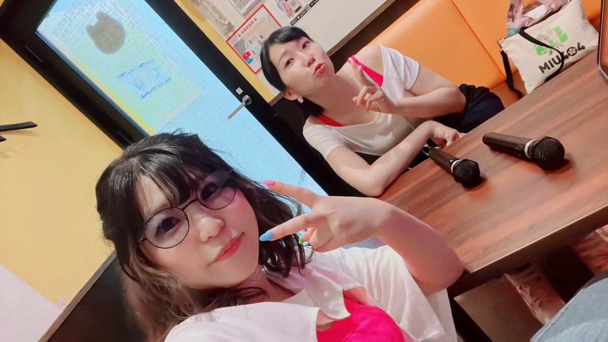 rrr_kkk_43's tweet image. ライブ前にテンション上げてく