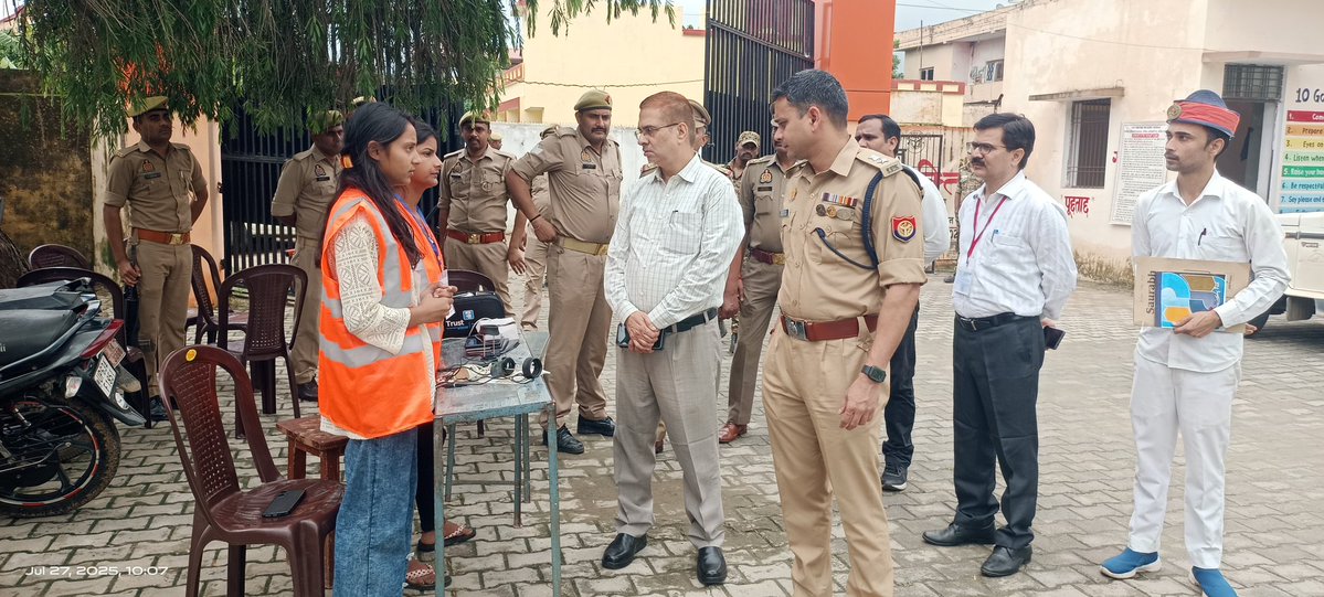 DM Sonbhadra (@dmsonbhadra) on Twitter photo जनपद सोनभद्र में समीक्षा अधिकारी/सहायक समीक्षा अधिकारी की हो रही परीक्षा का भ्रमणशील रहकर विभिन्न परीक्षा केंद्रों का निरीक्षण किया गया,परीक्षा को सकुशल संपन्न कराने हेतु संबंधित को आवश्यक दिशा निर्देश दिए गये <a href="/PMOIndia/">PMO India</a> <a href="/CMOfficeUP/">CM Office, GoUP</a> <a href="/myogioffice/">Yogi Adityanath Office</a> <a href="/ChiefSecyUP/">Chief Secretary, GoUP</a> जनपद सोनभद्र में समीक्षा अधिकारी/सहायक समीक्षा अधिकारी की हो रही परीक्षा का भ्रमणशील रहकर विभिन्न परीक्षा केंद्रों का निरीक्षण किया गया,परीक्षा को सकुशल संपन्न कराने हेतु संबंधित को आवश्यक दिशा निर्देश दिए गये <a href="/PMOIndia/">PMO India</a> <a href="/CMOfficeUP/">CM Office, GoUP</a> <a href="/myogioffice/">Yogi Adityanath Office</a> <a href="/ChiefSecyUP/">Chief Secretary, GoUP</a>