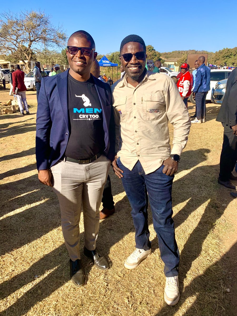 chigumbu_'s tweet image. Men Cry too.
Yesterday I attended a men’s conference in Kadoma organized by Hon @GiftGivaldo . It was such a very good event meant to help vana baba to deal with mental health issues.
Unfortunately the event was cut short by the @PoliceZimbabwe who stoped the program.