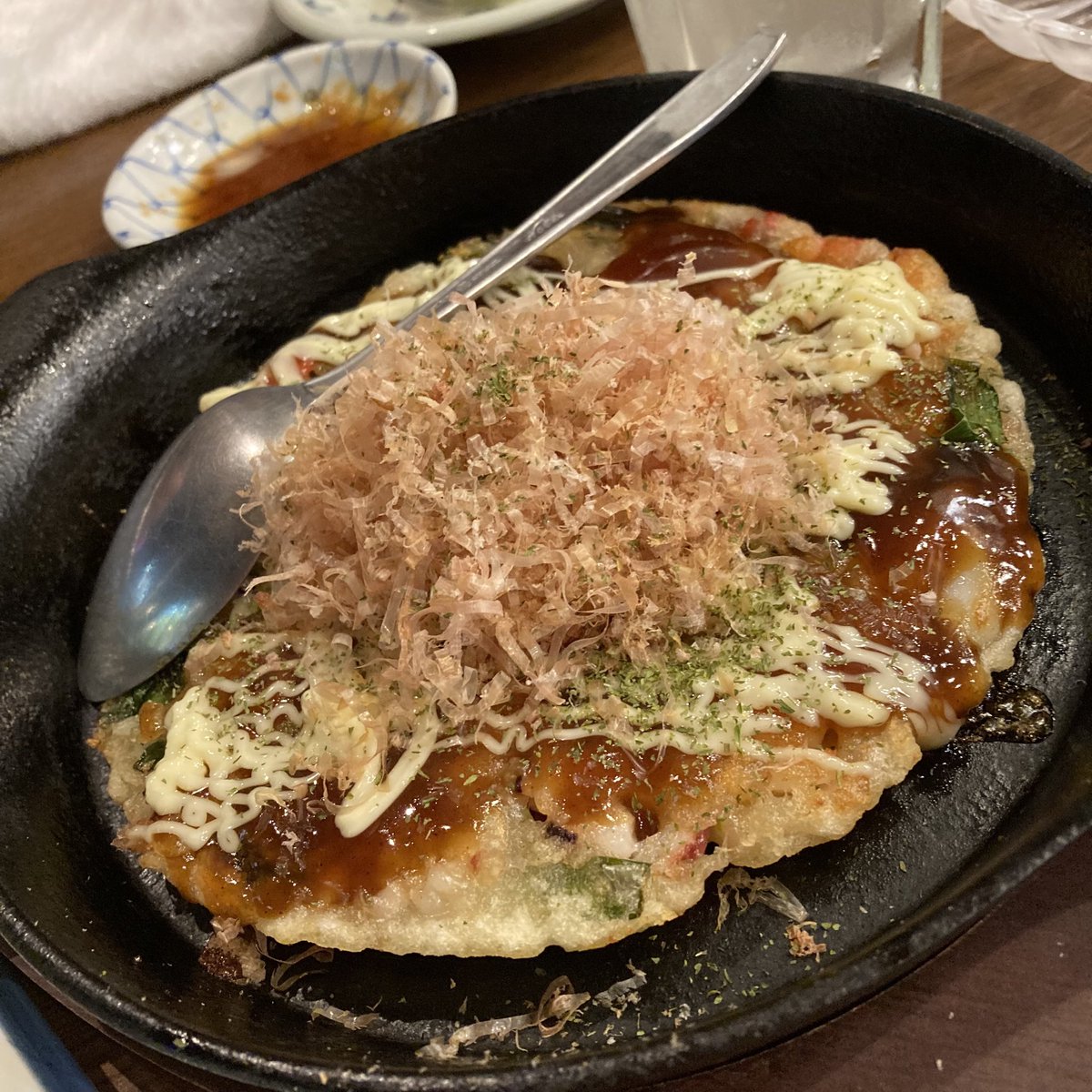 cmyk141's tweet image. 土日は自宅でのんびりと思っていたが、
パリでシェフ修行中のショータ君がビザの更新で帰国中との事。
新宿周辺で合流してリアルなフランスのお話などうかがった。
「ミシュランの星欲しいです」と語る若者は大好きだ。
久しぶりに飲み過ぎて終電を逃す。
気分が良かったので歩いて帰宅した。