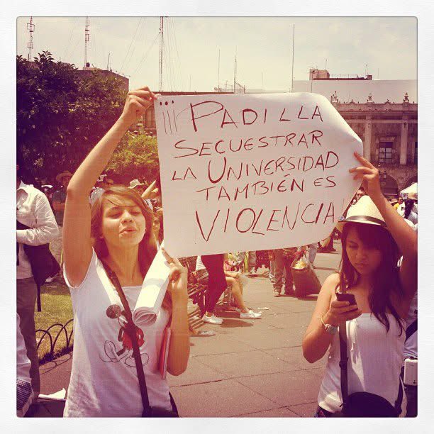 Hecho_Pacheko tweet media