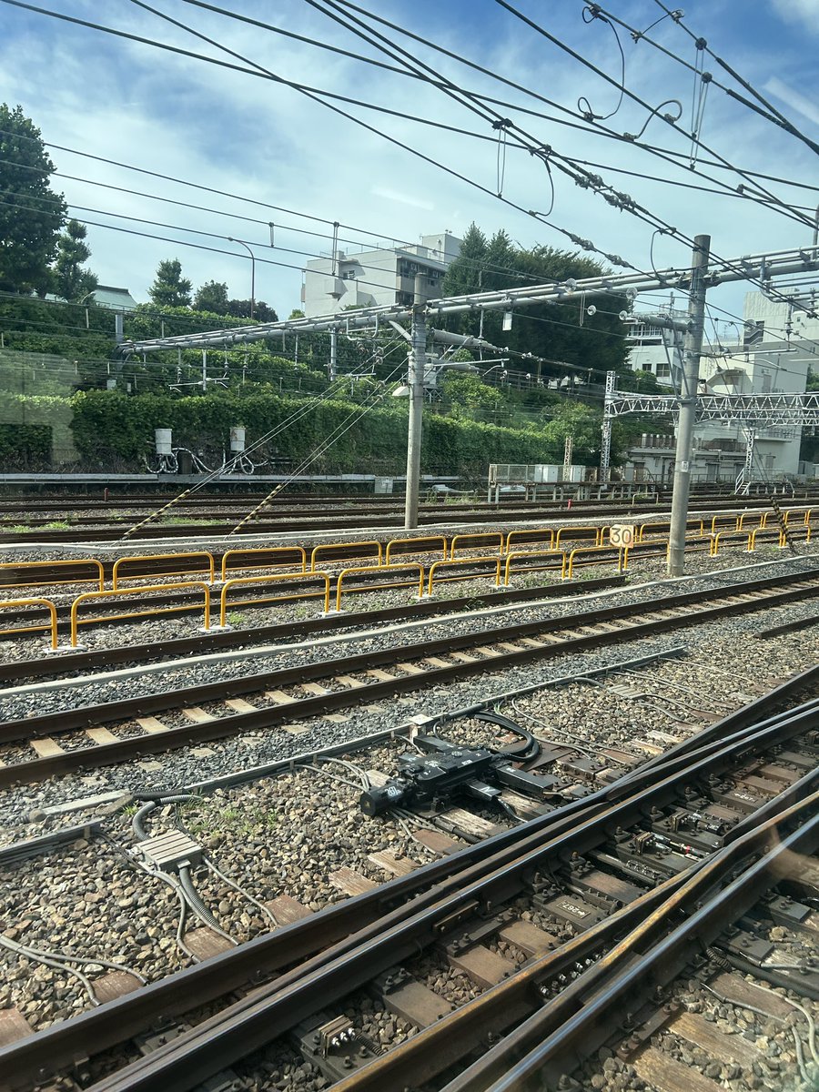ibrn_'s tweet image. もう首都圏のどこにも家がないので、ある種のフラットに首都圏全域を見るとができるかもしれない、初めての経験です