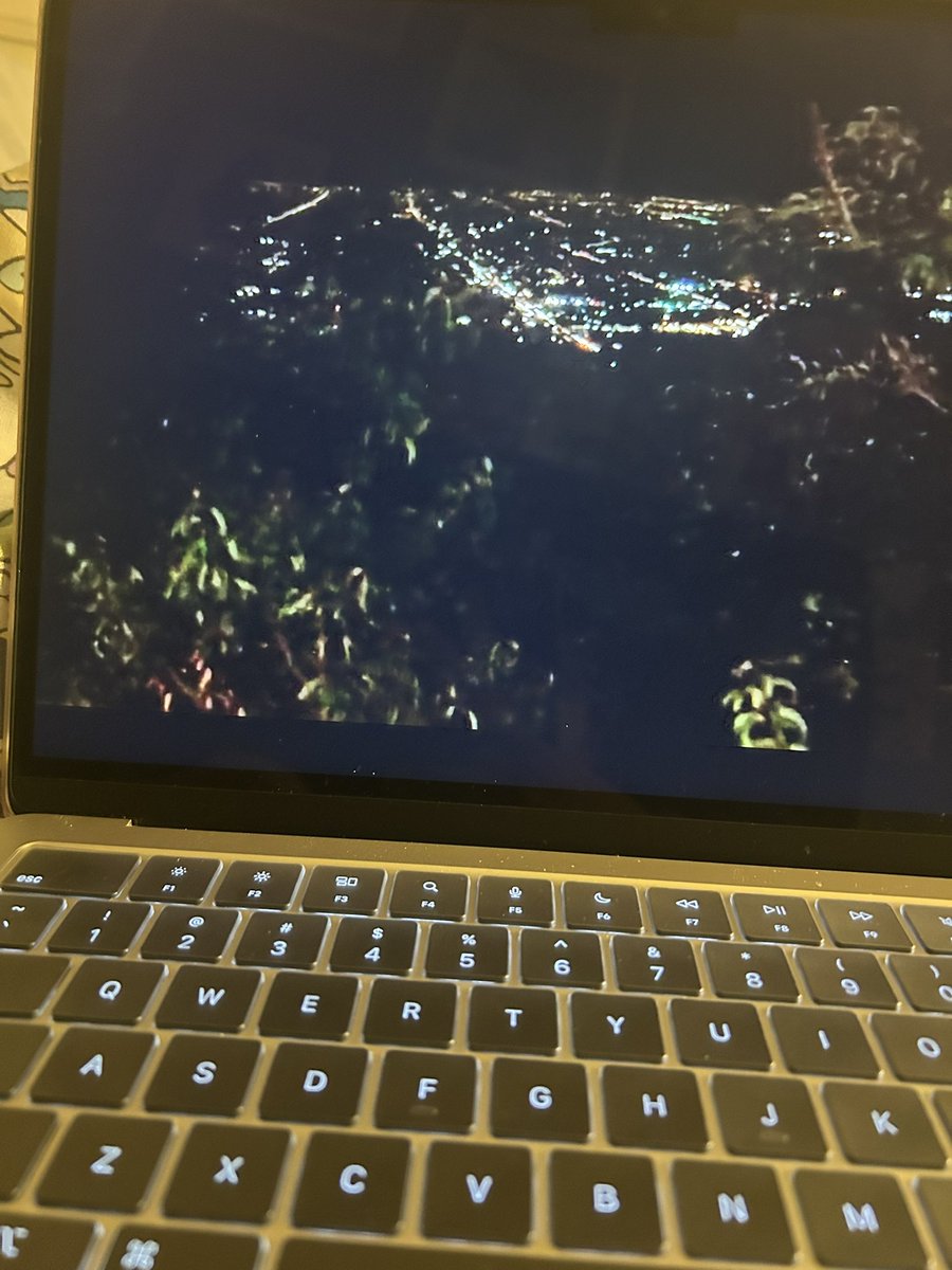 wlwtarlos's tweet image. guess the movie