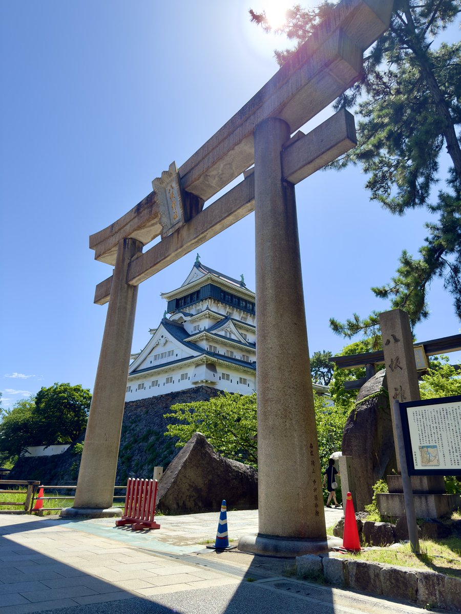indomitable_val's tweet image. ここが小倉城ですか･･･

かっこいいな･･･暑い🫠