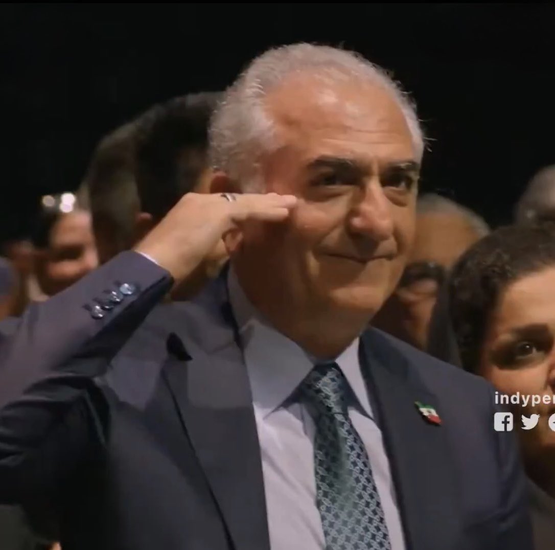m_rahmanifar's tweet image. صحبت‌های #پاچه‌خواران_پهلوی در «همایش پاچه‌خواری مونیخ» نشان داد که #دیکتاتوری در ایران از بین رفتنی نیست.