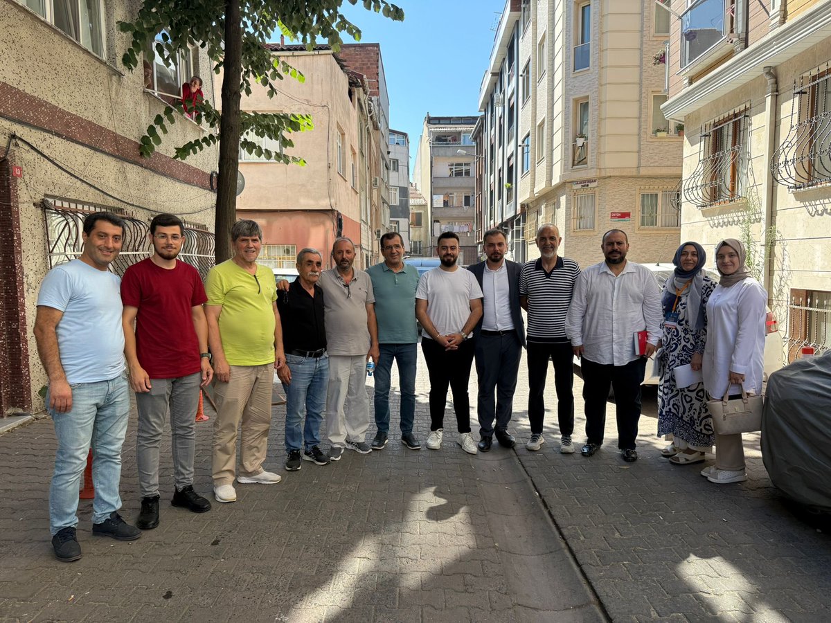 AK Parti Bayrampaşa (@akbayrampasa) on Twitter photo İl Sorumlumuz <a href="/avnecmettinyzc/">Necmettin Yazıcı</a>’nin eşliğinde,yönetim kadromuz ve mahalle teşkilatımızla Muratpaşa Mahallemizde komşularımızla bir araya geldik.Komşularımızın güler yüzü,samimiyeti ve sohbetiyle daha da güçlendik.
Bu dava,sokakta nefes almak gibidir: canlı, gerçek ve halkın içinde. İl Sorumlumuz <a href="/avnecmettinyzc/">Necmettin Yazıcı</a>’nin eşliğinde,yönetim kadromuz ve mahalle teşkilatımızla Muratpaşa Mahallemizde komşularımızla bir araya geldik.Komşularımızın güler yüzü,samimiyeti ve sohbetiyle daha da güçlendik.
Bu dava,sokakta nefes almak gibidir: canlı, gerçek ve halkın içinde.