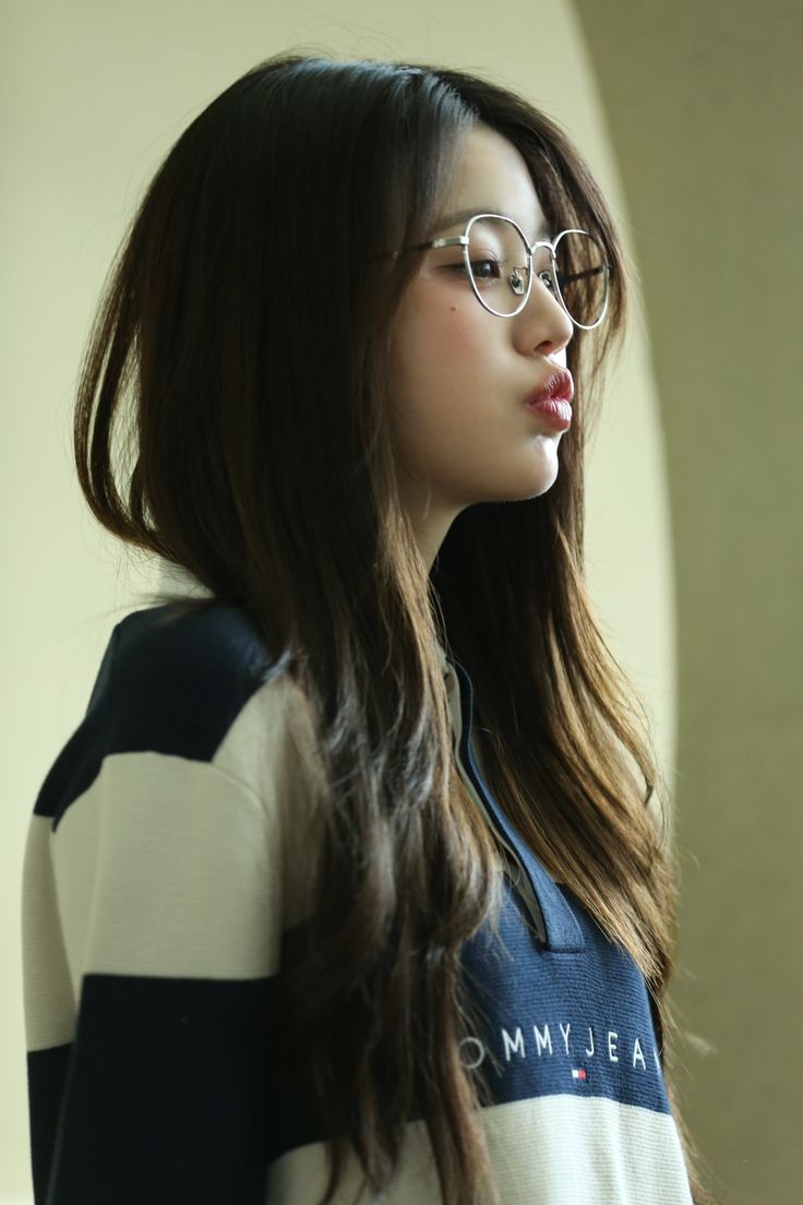 YYseos54516's tweet image. Wonyoung Pics #Wonyoung #zelena
