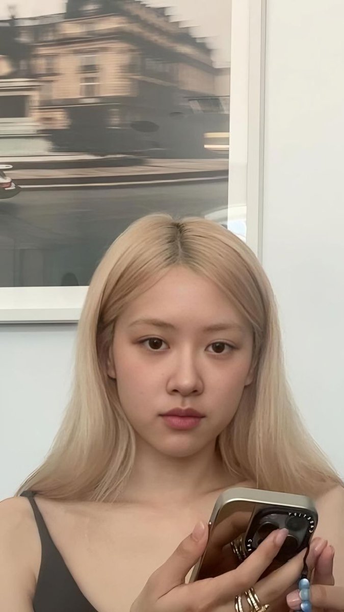 YYseos54516's tweet image. Rosé Pics #Rosé #zelena