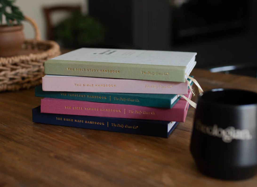 📚 The Daily Grace Co. Handbooks are just $22 each during their BIGGEST #sale of the year! 🙌 Slightly imperfect, but perfectly useful—my go-to #BibleStudy #gift! 💝
🛍️ buff.ly/j2ceivd
🎁 Code: INSTAENCOURAGEMENTS10
🚚 Free U.S. shipping $55+