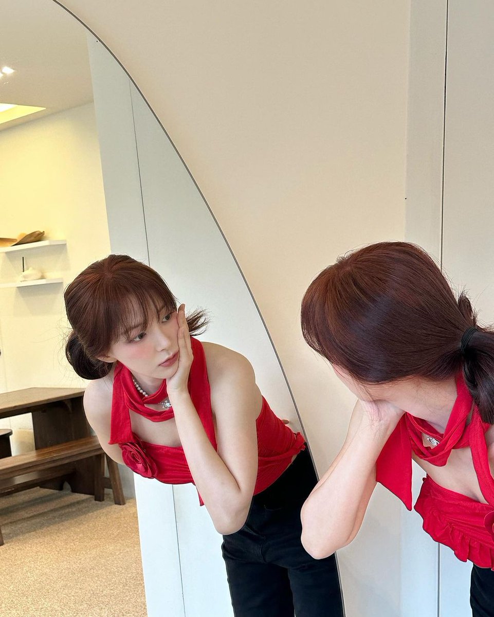 rminervae's tweet image. 