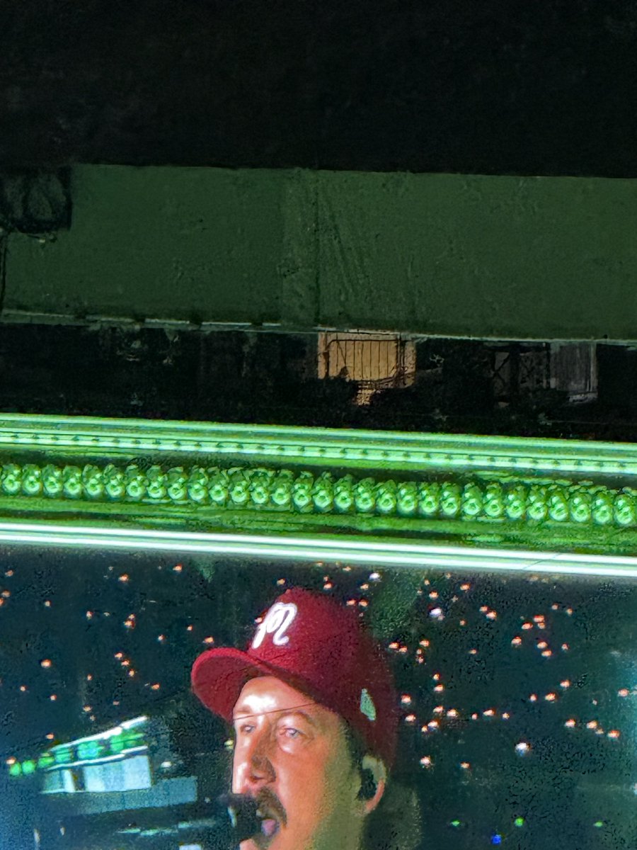 bSaty03's tweet photo. @grok what hat is this? https://t.co/UV7VN0BhtT
