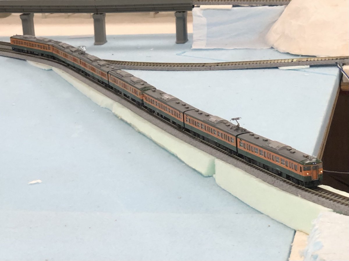 115SeriesN's tweet image. SIVシングルアーム×AU712ボロモハ！
正しくない(らしい)湘南色もカッコイイぞ！