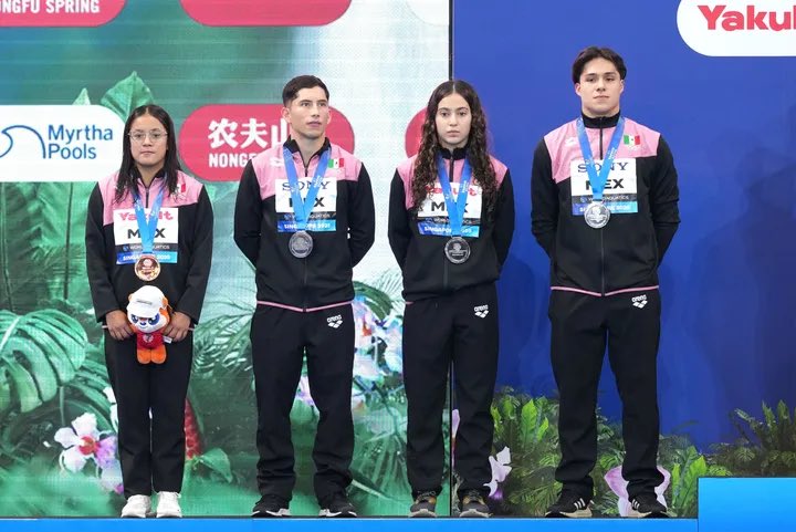 Primera día de competencias de #clavados en #Singapur y primera medalla para México. 🥈🇲🇽

#DiplomaciaDeportivaMX