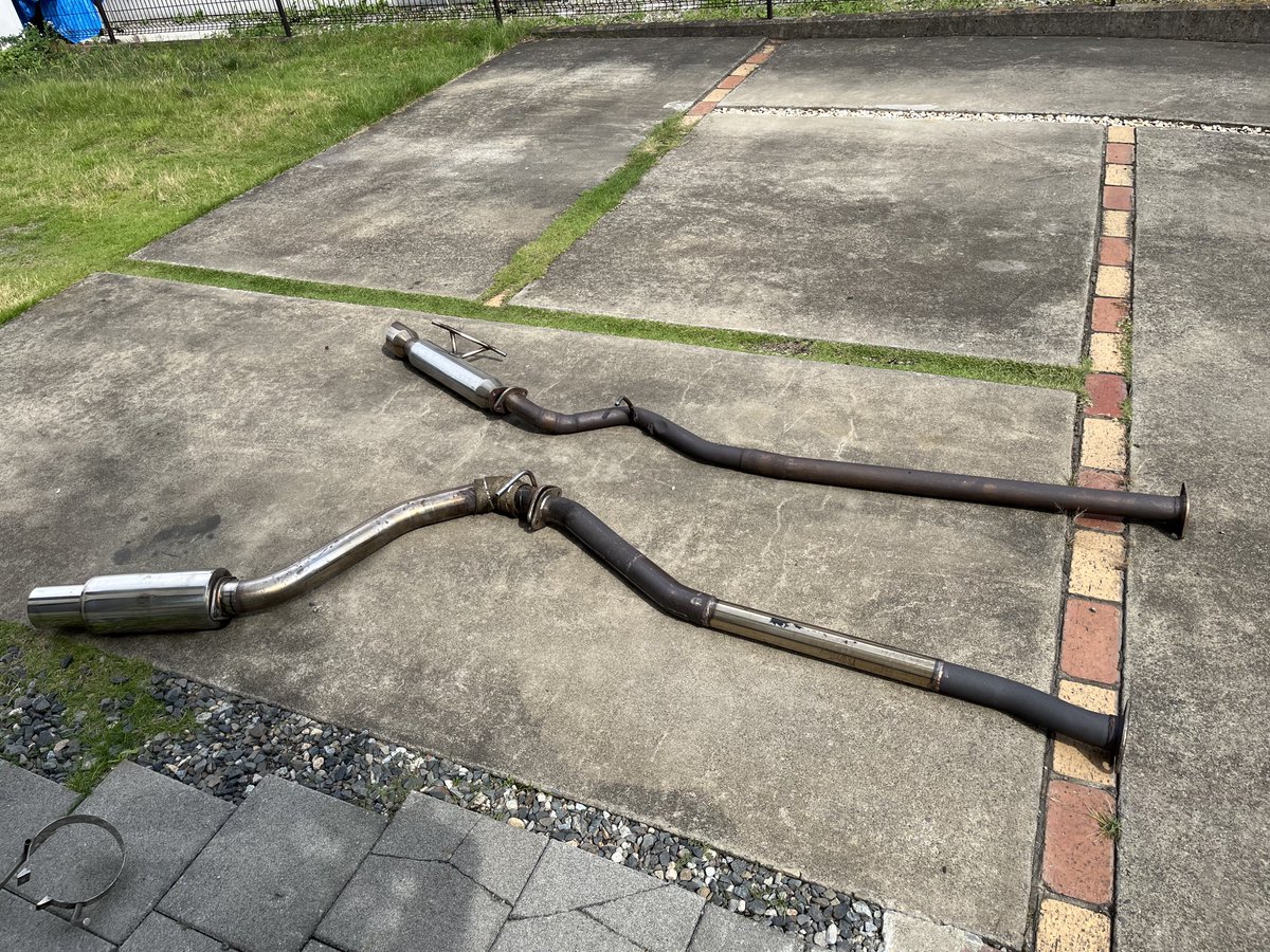 h_i_r_o_impgh8's tweet image. 友達に運転してもらった一日限りのjicでした。

元のマフラーに戻す