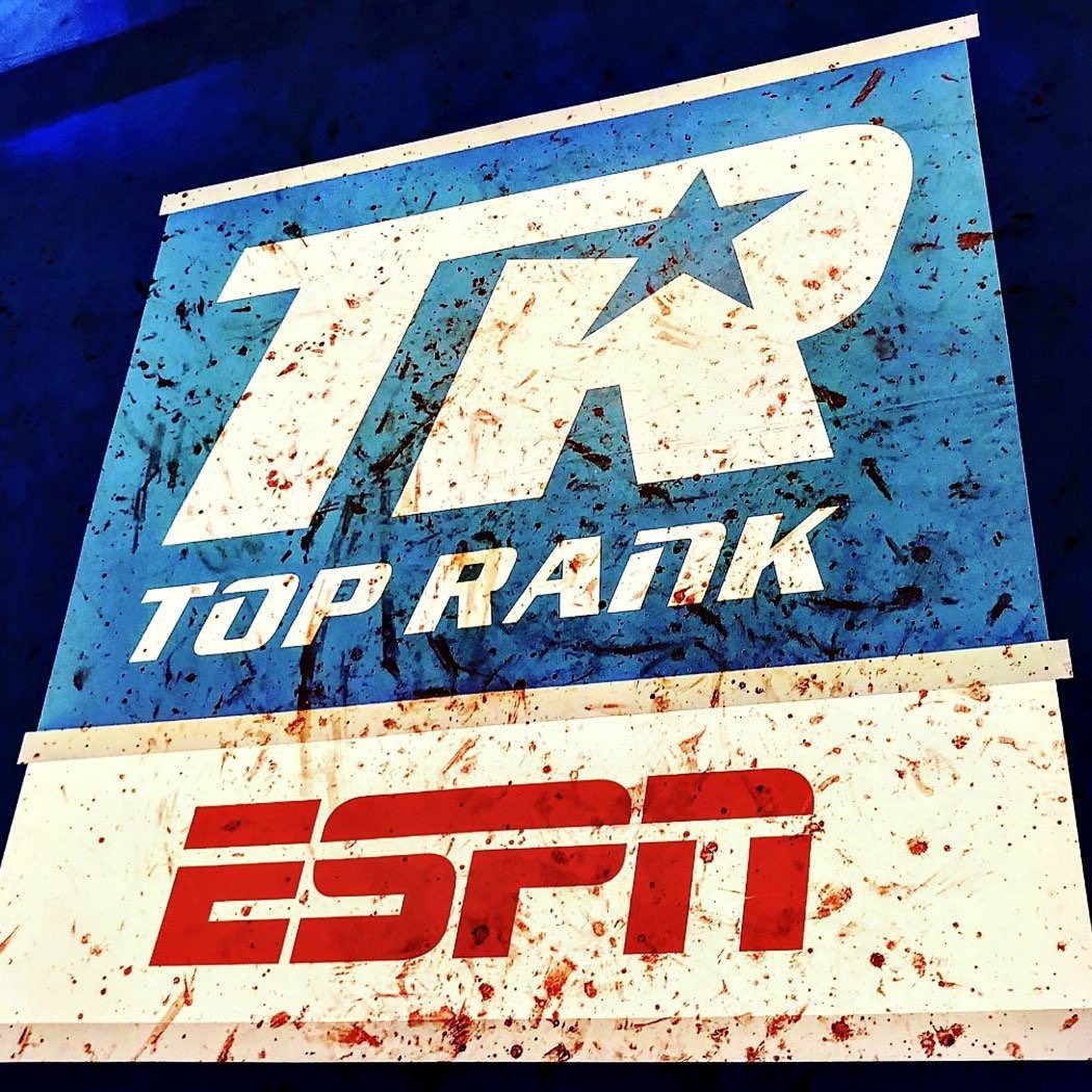 BOXRAW's tweet image. The #ZayasGarcia card was the final Top Rank Boxing broadcast on ESPN ❌ #boxraw