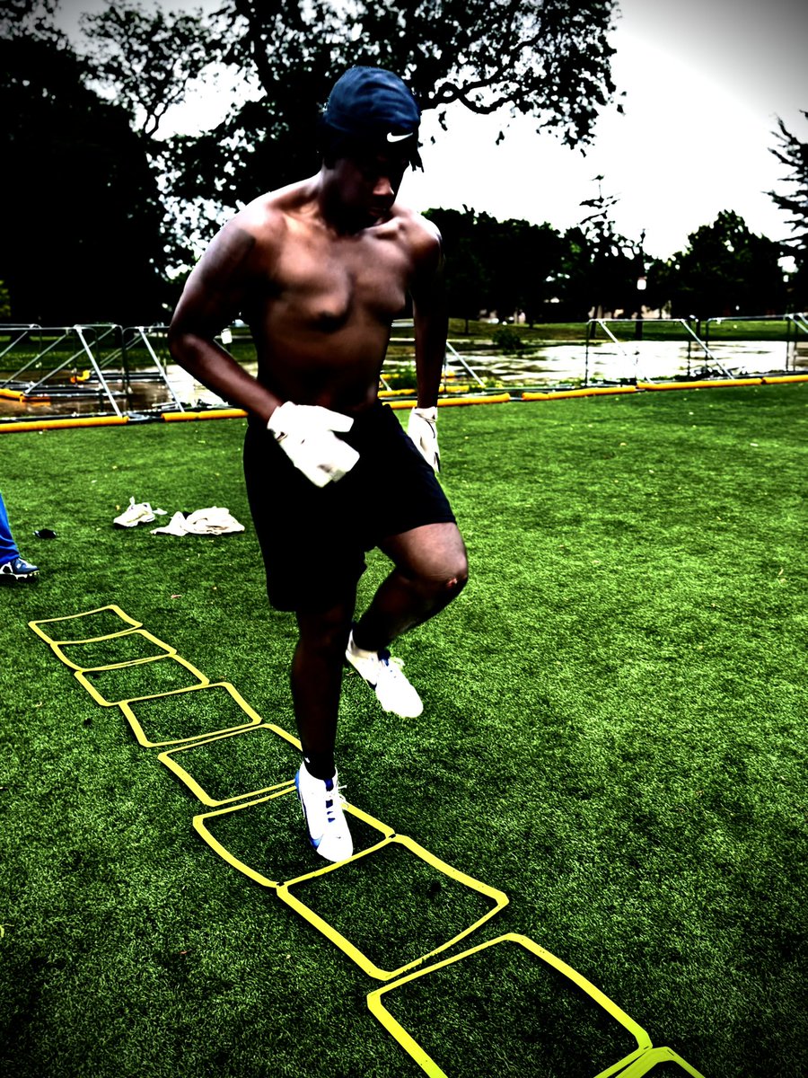 Hard work #class2026 #DefensiveEnd  #MLB #MiddleLinebacker